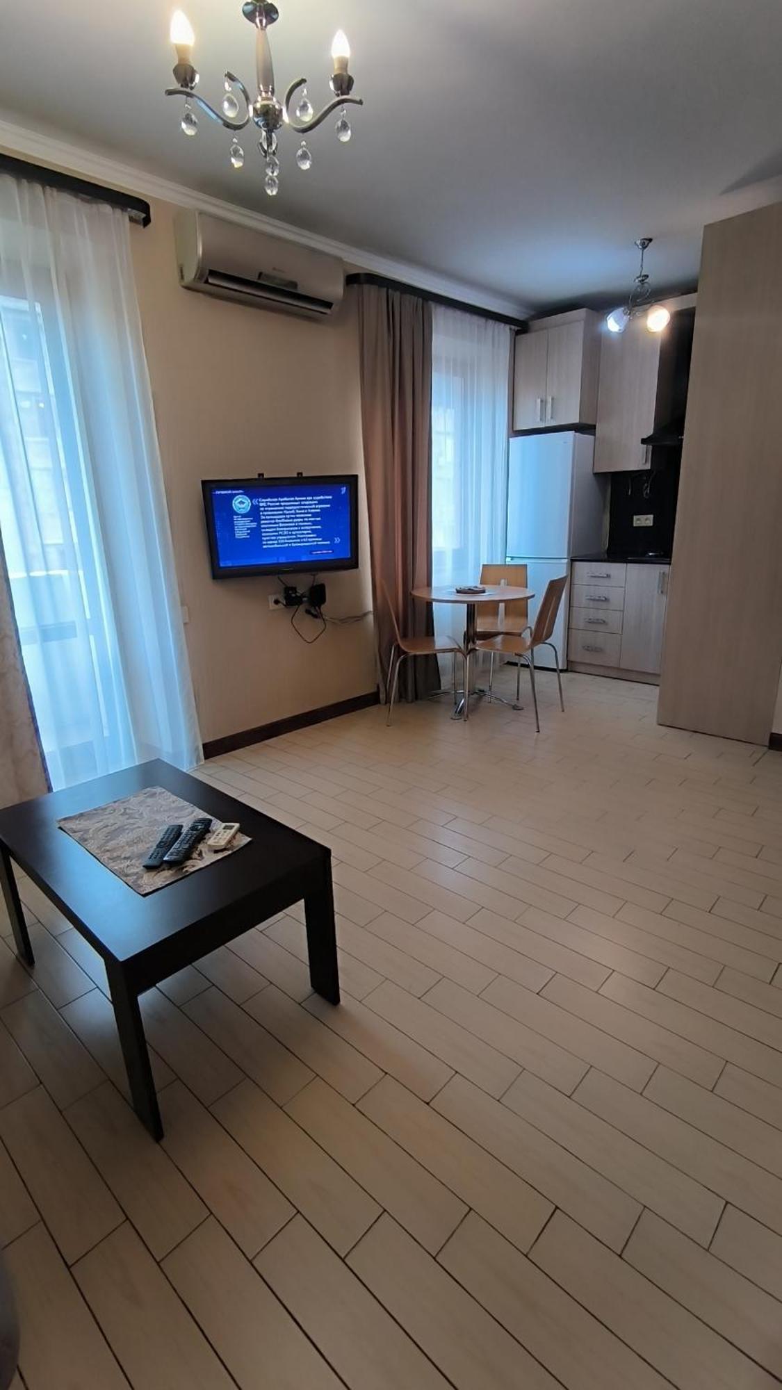 Studioapart In Downtown 예레반 외부 사진